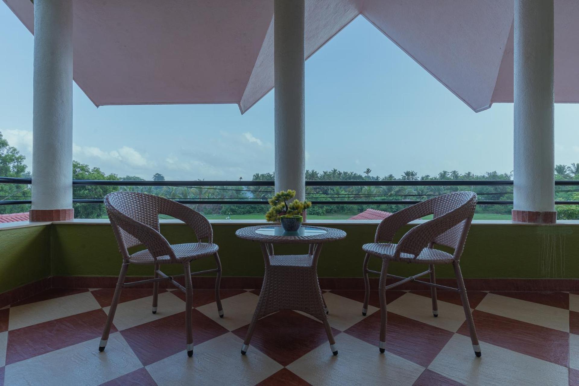 Treehouse Blue Hotel & Villas Colva Εξωτερικό φωτογραφία