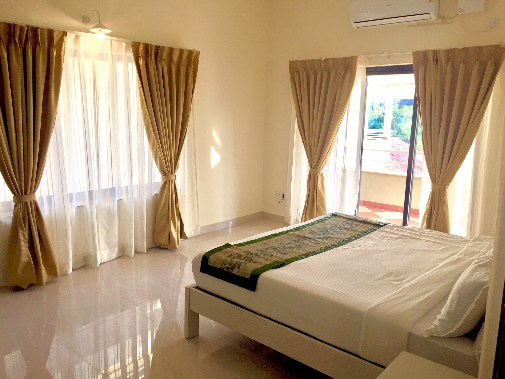 Treehouse Blue Hotel & Villas Colva Εξωτερικό φωτογραφία